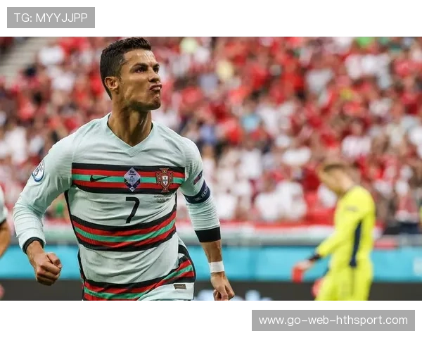 禁区内脚后跟配合妙不可言：足坛绝技，瞬间扭转乾坤